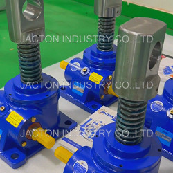 10 ton Trapezoidal Screw Jack - JTW-10T - Upright Translating