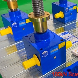 Leveling Screw Jack - 10T - JTC100 - Travelling Nut Screw Jacks