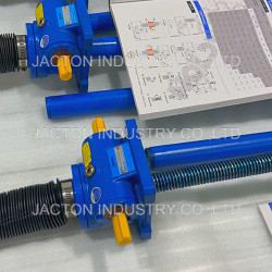 1 ton Machine Screw Jack - JTW-1T - Upright Translating